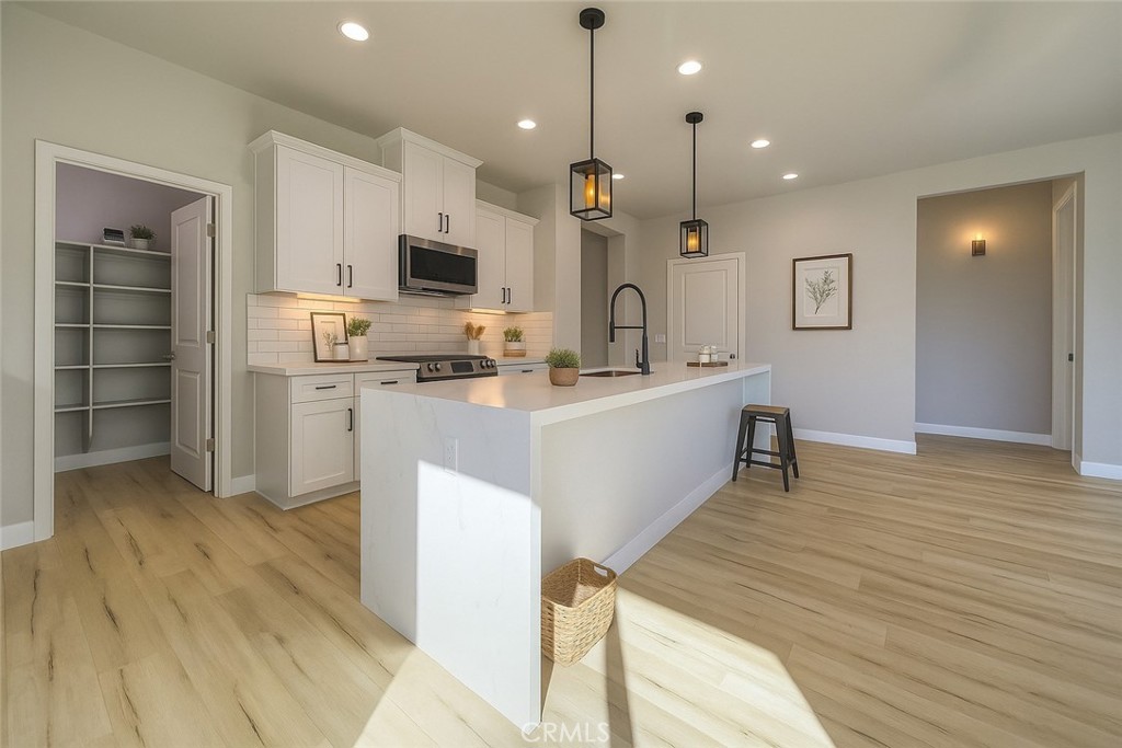 67813 Rio Vista Dr