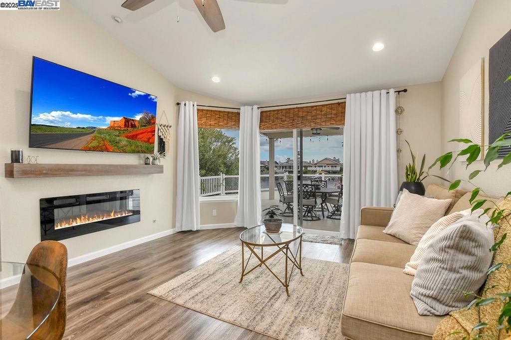 DELTA WATERFRONT ACCESS - Residential