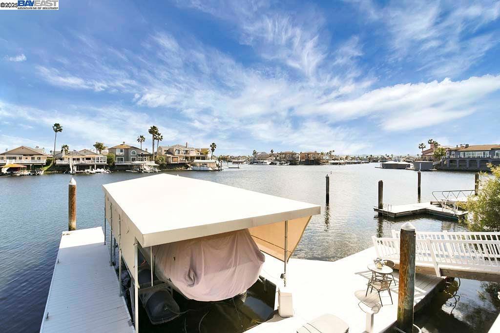 DELTA WATERFRONT ACCESS - Residential
