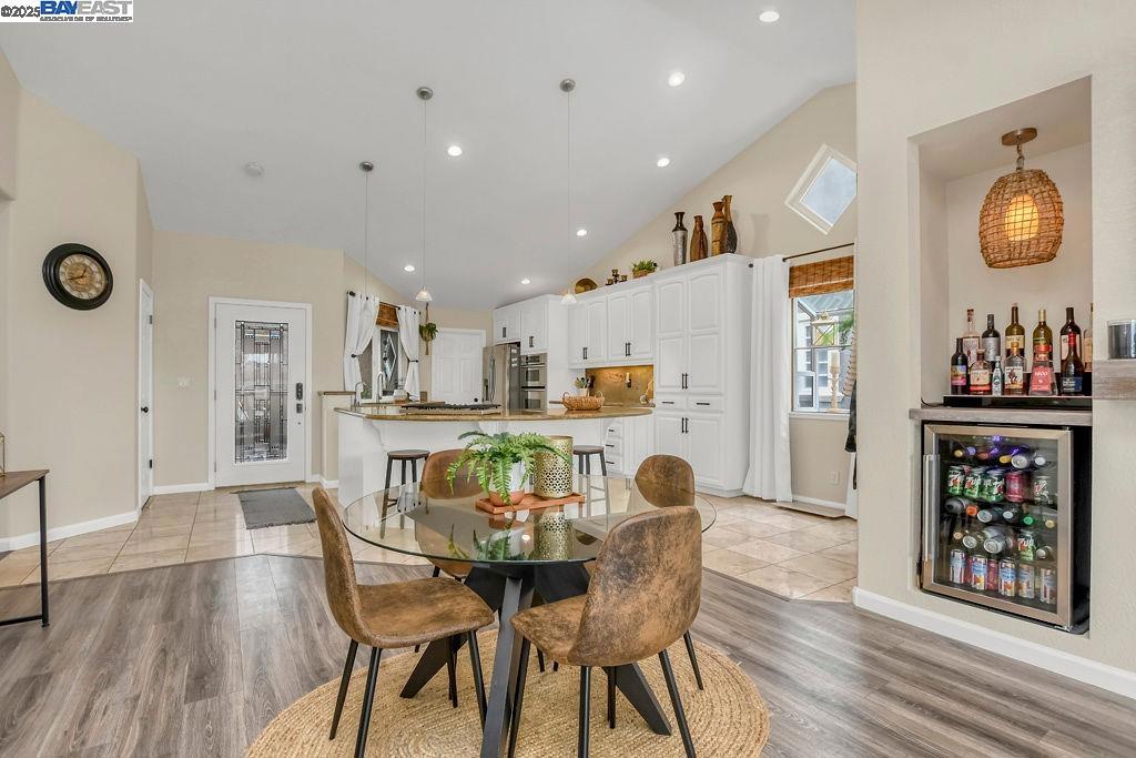 DELTA WATERFRONT ACCESS - Residential