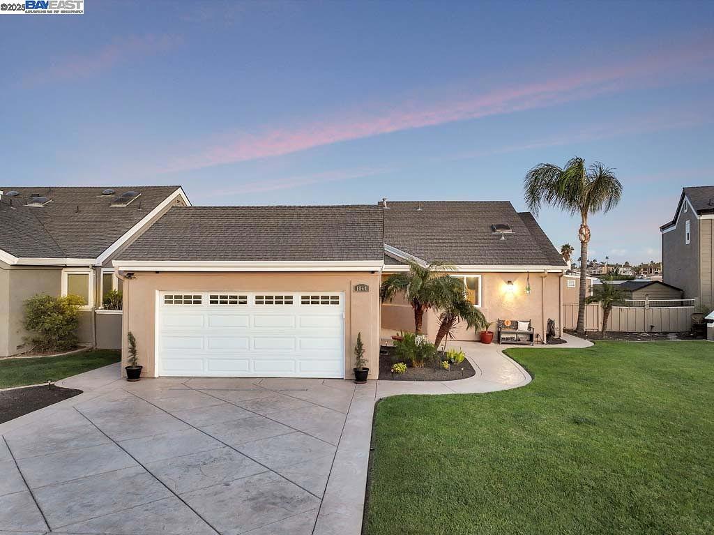 DELTA WATERFRONT ACCESS - Residential