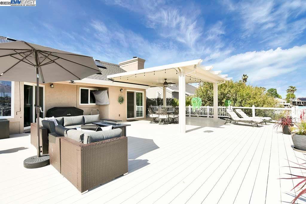 DELTA WATERFRONT ACCESS - Residential