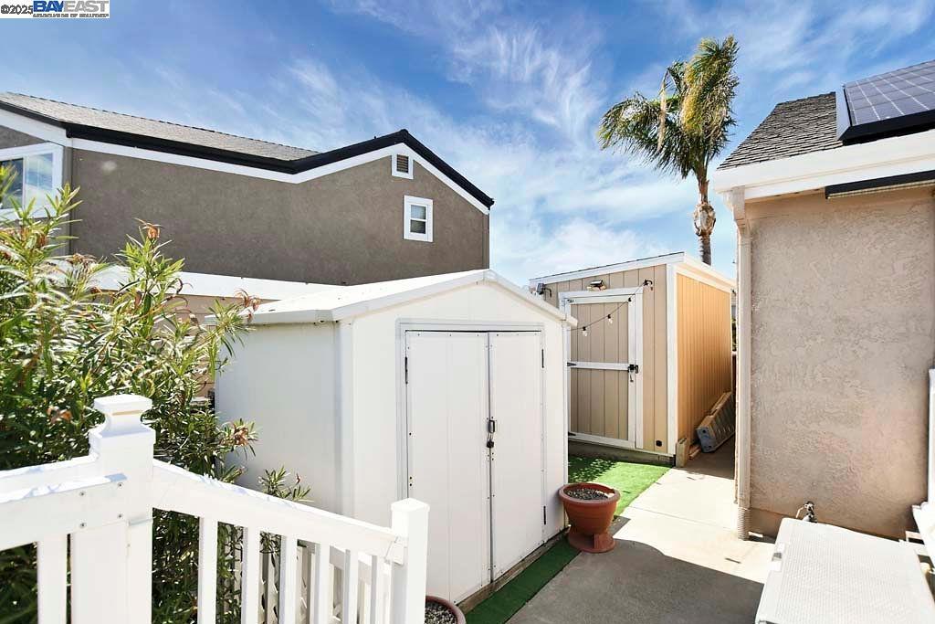 DELTA WATERFRONT ACCESS - Residential