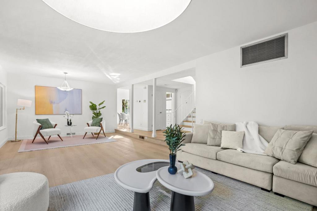 Properties 1 887 Kozera Drive