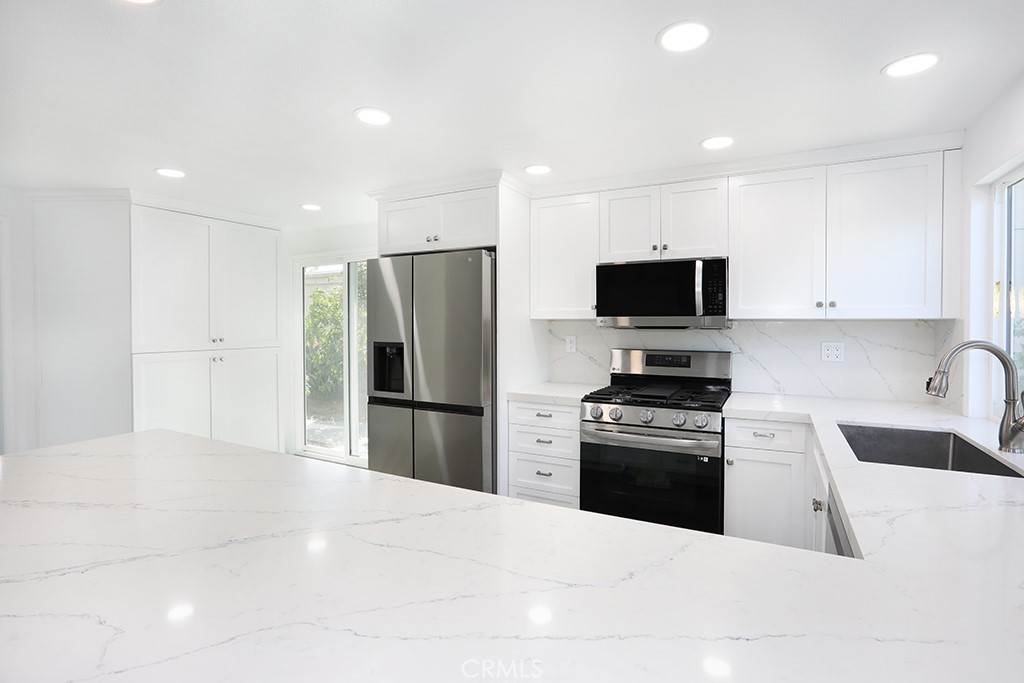 Broadmoor community - Residential Lease