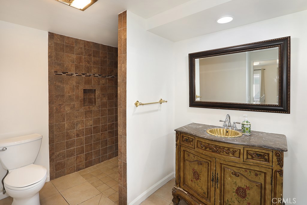 Broadmoor community - Residential Lease