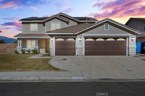 17060 La Vida Court Fontana CA 92337