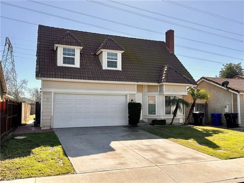 14207 Woodland Drive Fontana CA 92337