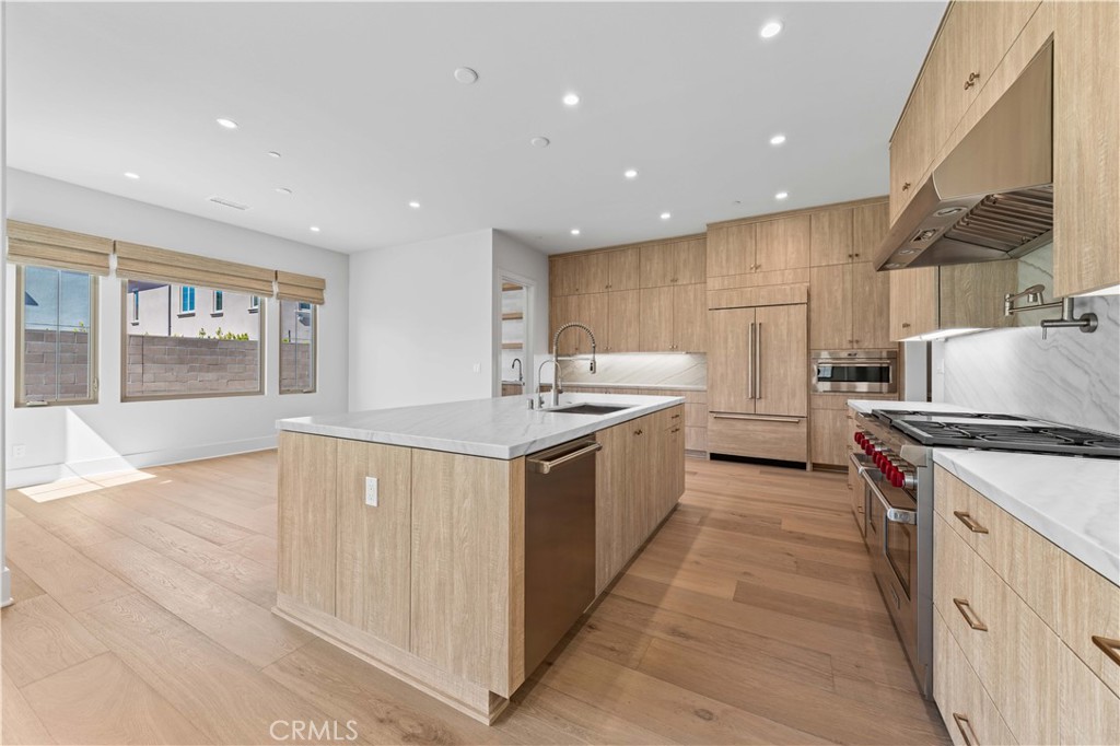 Revallo - Residential Lease