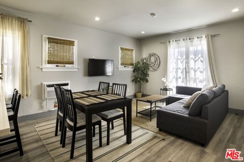 Photo of 1561 S Harvard Boulevard, Los Angeles, CA 90006 (MLS # 26633725)