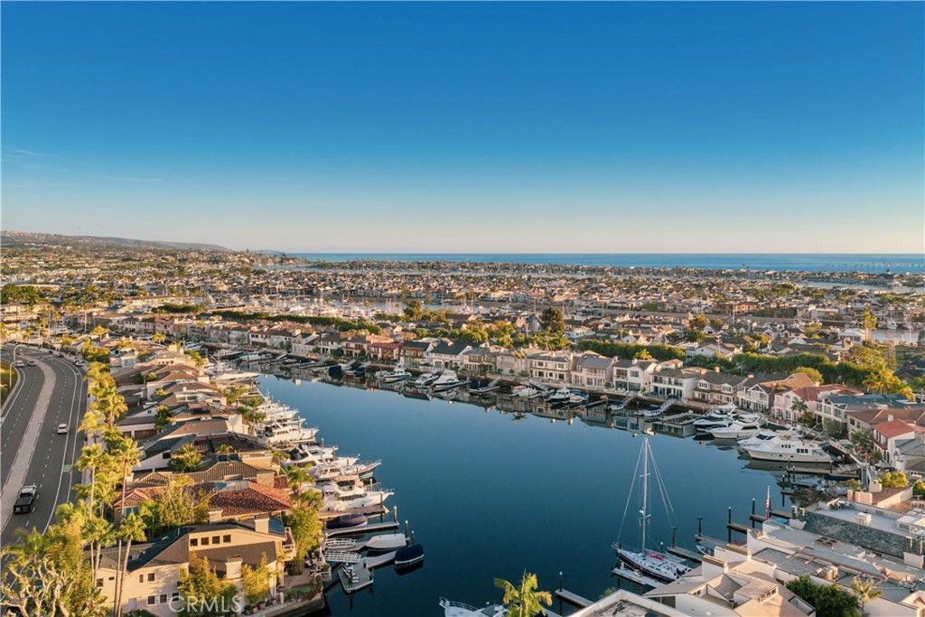 Photo of 612 Harbor Island Drive, Newport Beach, CA 92660 (MLS # LG25265364)