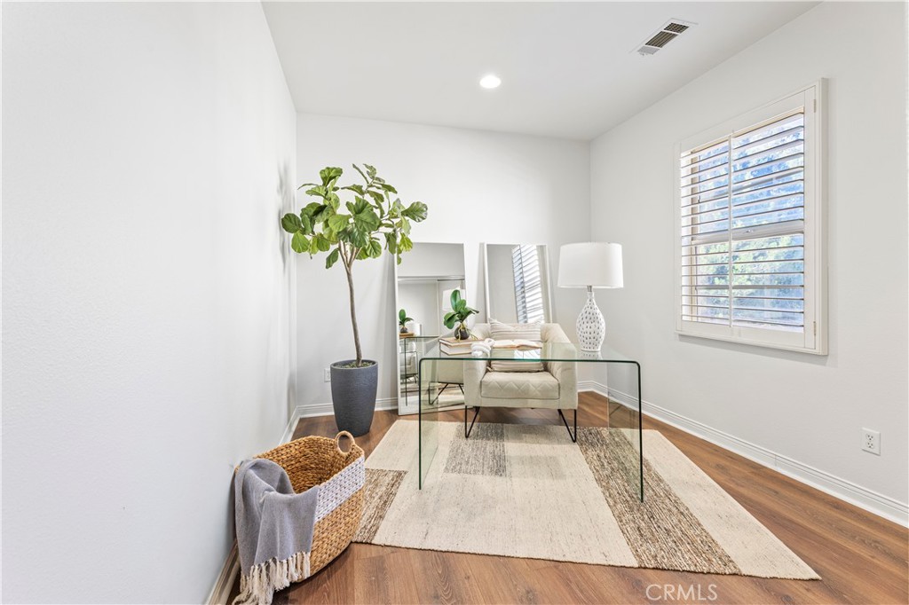 Fiore (FIOR) - Residential