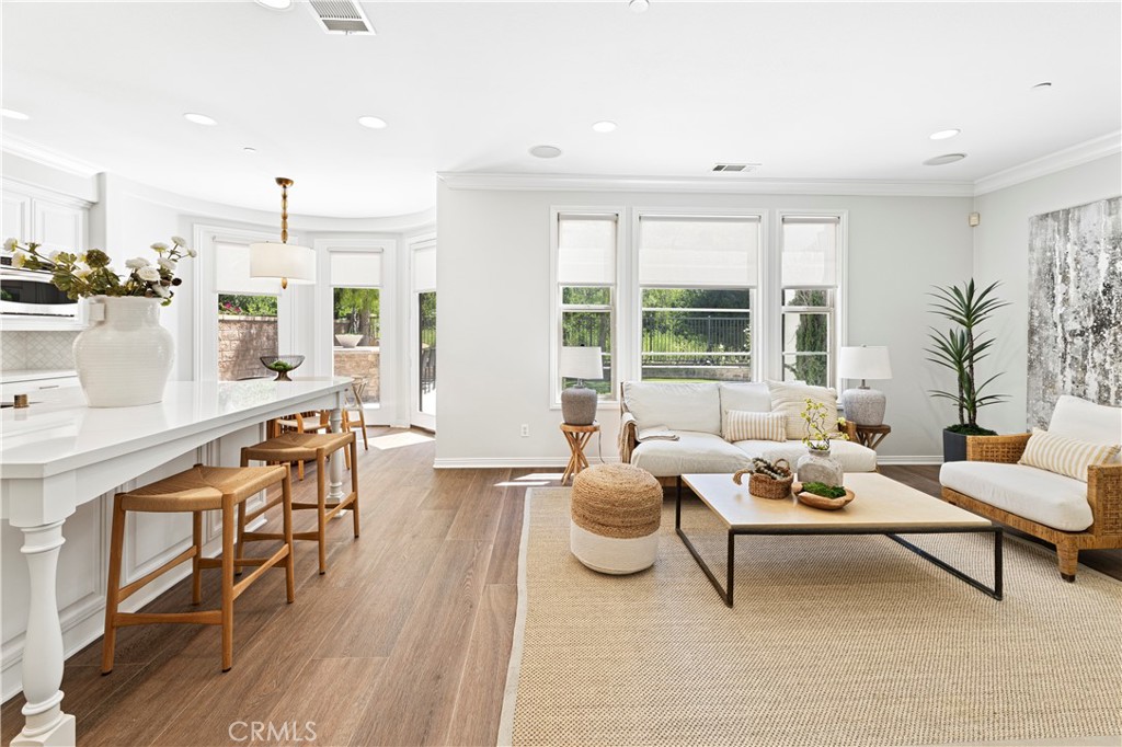 Fiore (FIOR) - Residential