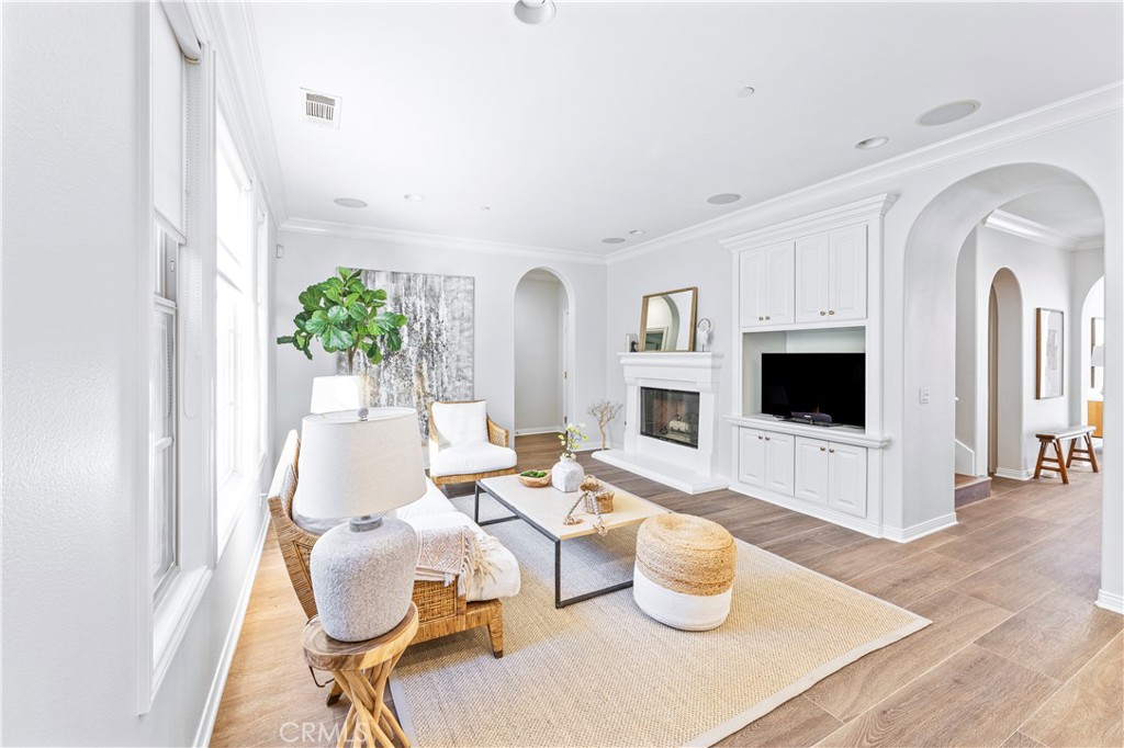 Fiore (FIOR) - Residential