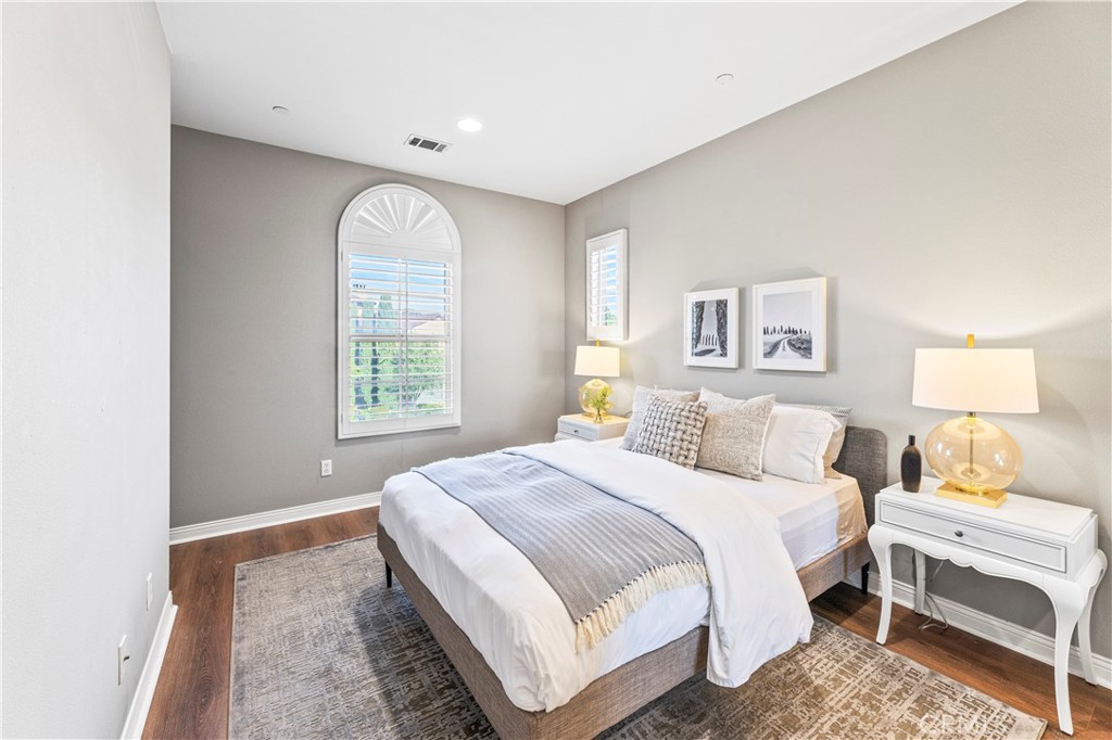 Fiore (FIOR) - Residential