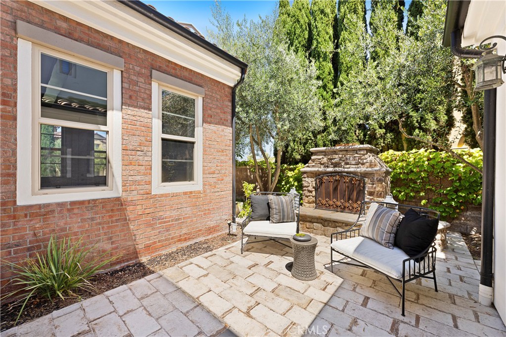 Fiore (FIOR) - Residential