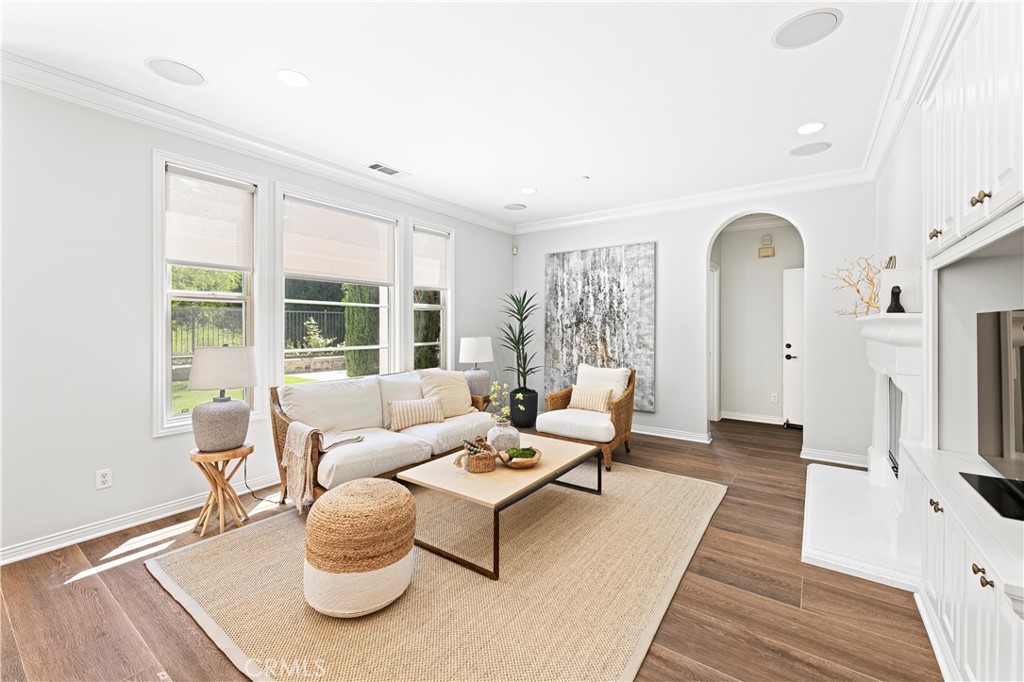 Fiore (FIOR) - Residential