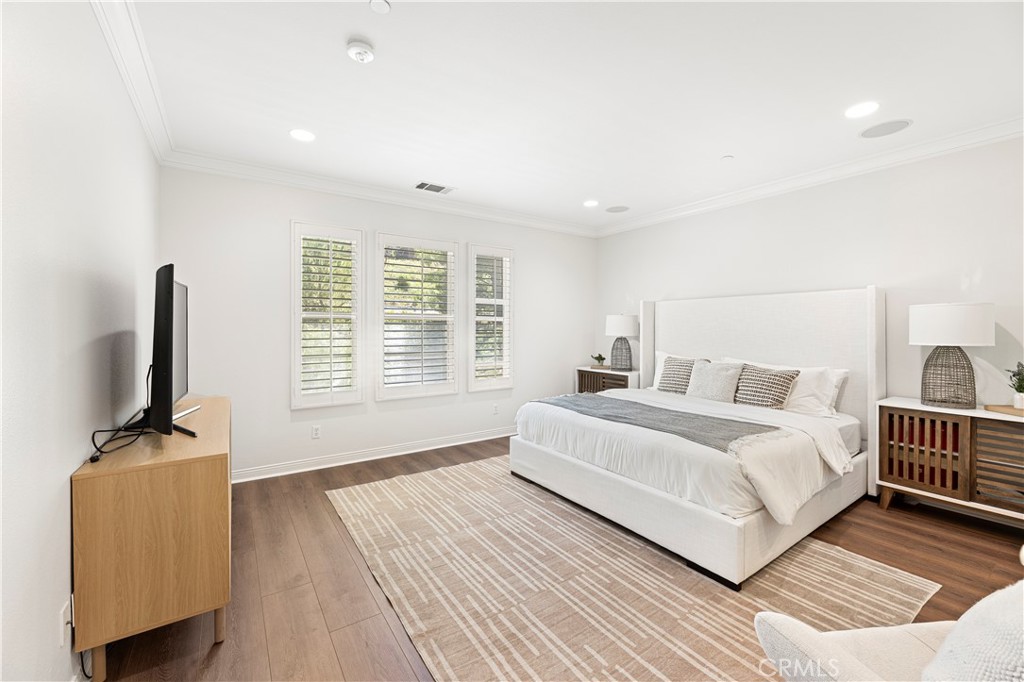 Fiore (FIOR) - Residential