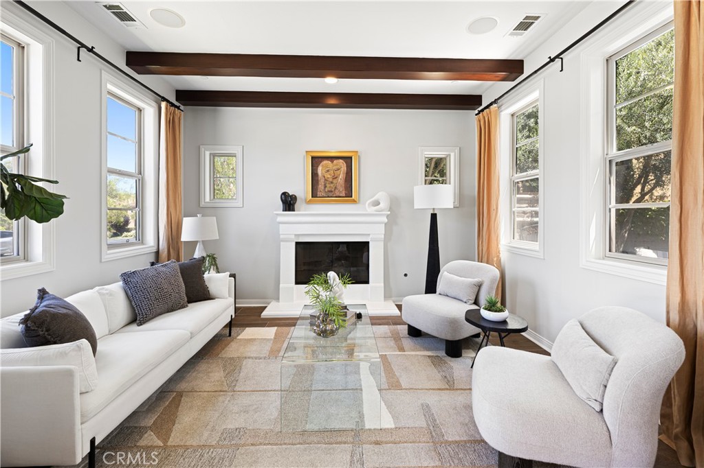 Fiore (FIOR) - Residential