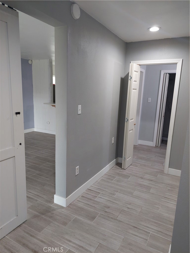 1030 W Macarthur 23