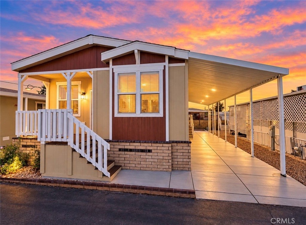 675 W Oakland Avenue F3
