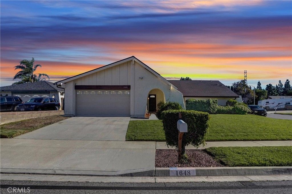 Photo of 1648 Rocky River Court, Simi Valley, CA 93063 (MLS # SR26007547)