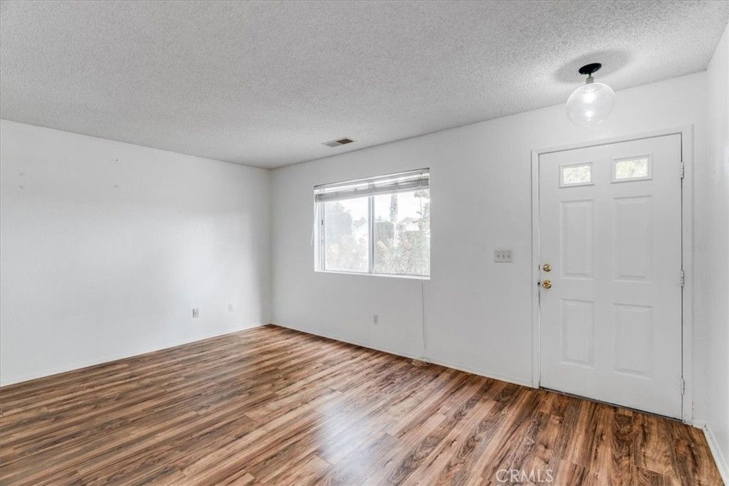 Photo of 46 Lone Oak Way, Templeton, CA 93465 (MLS # NS25241266)