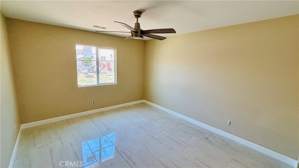 1464 N W 6th St Drive