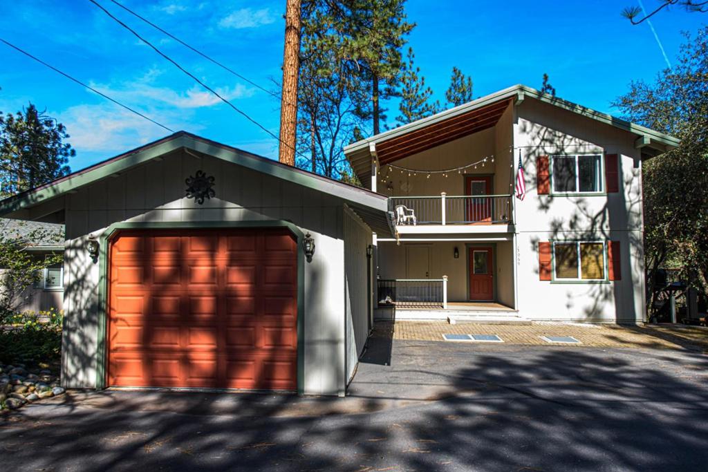 Listing image 4