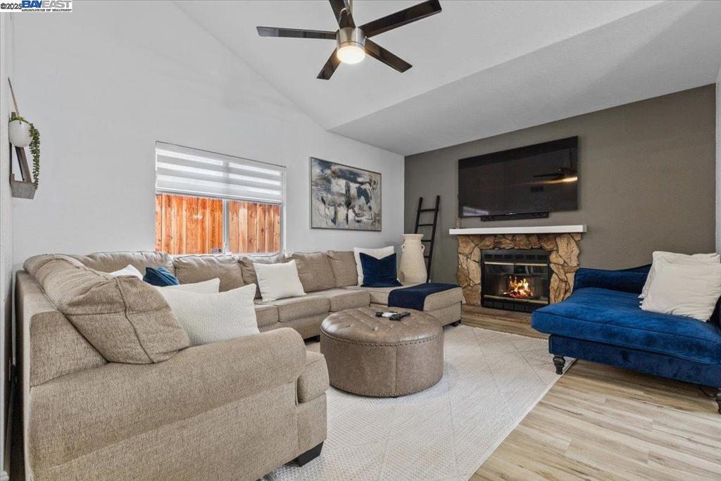 DOWNTOWN - Residential