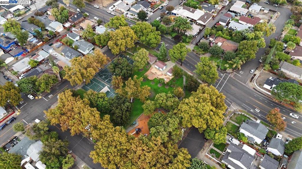 DOWNTOWN - Residential