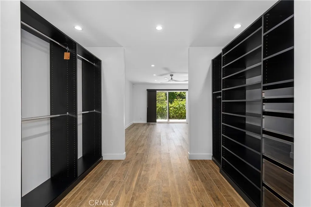 Anaheim, California 92807, United States, 3 Bedrooms Bedrooms, ,3 BathroomsBathrooms,Residential,Active,182049