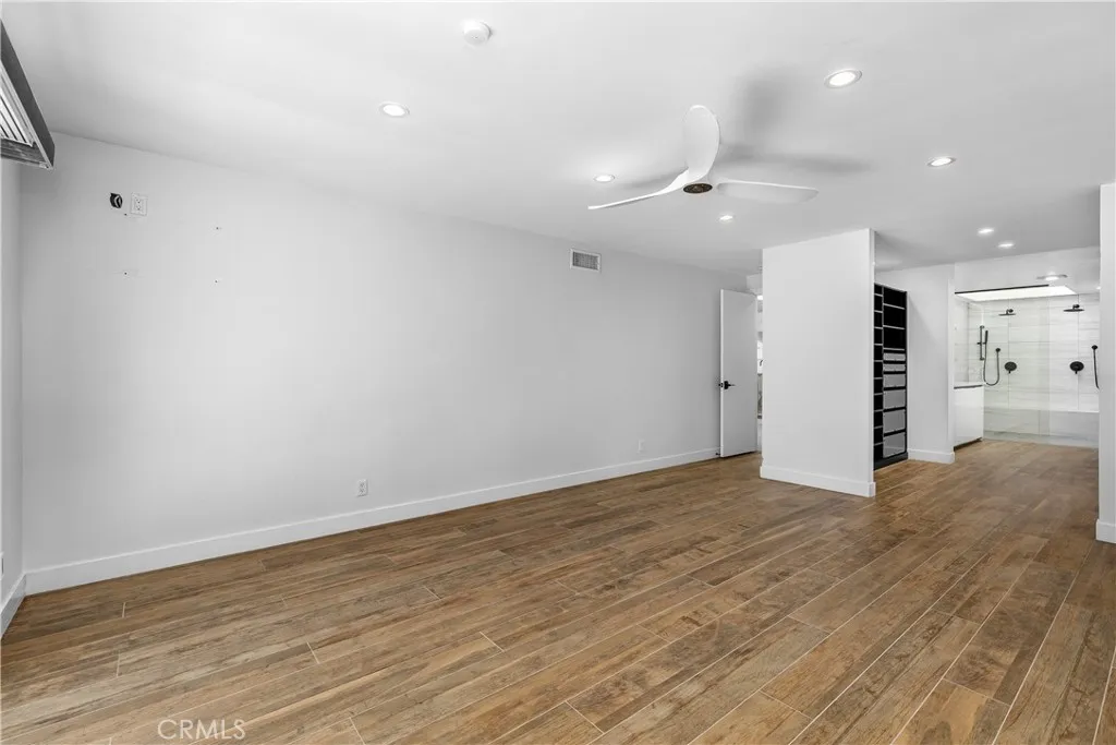 Anaheim, California 92807, United States, 3 Bedrooms Bedrooms, ,3 BathroomsBathrooms,Residential,Active,182049