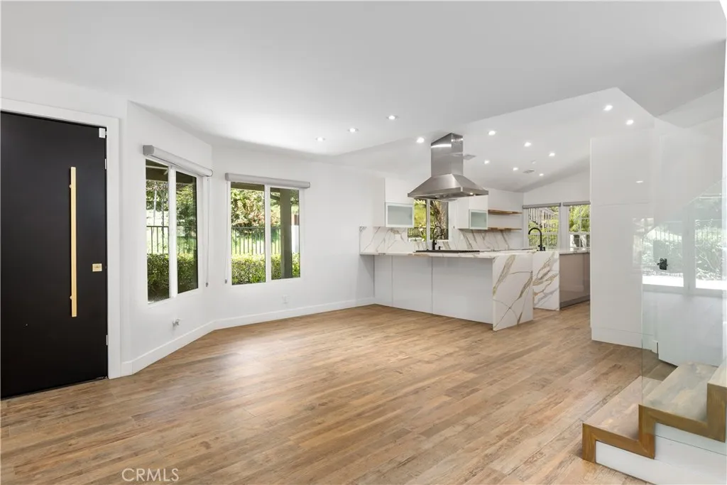 Anaheim, California 92807, United States, 3 Bedrooms Bedrooms, ,3 BathroomsBathrooms,Residential,Active,182049