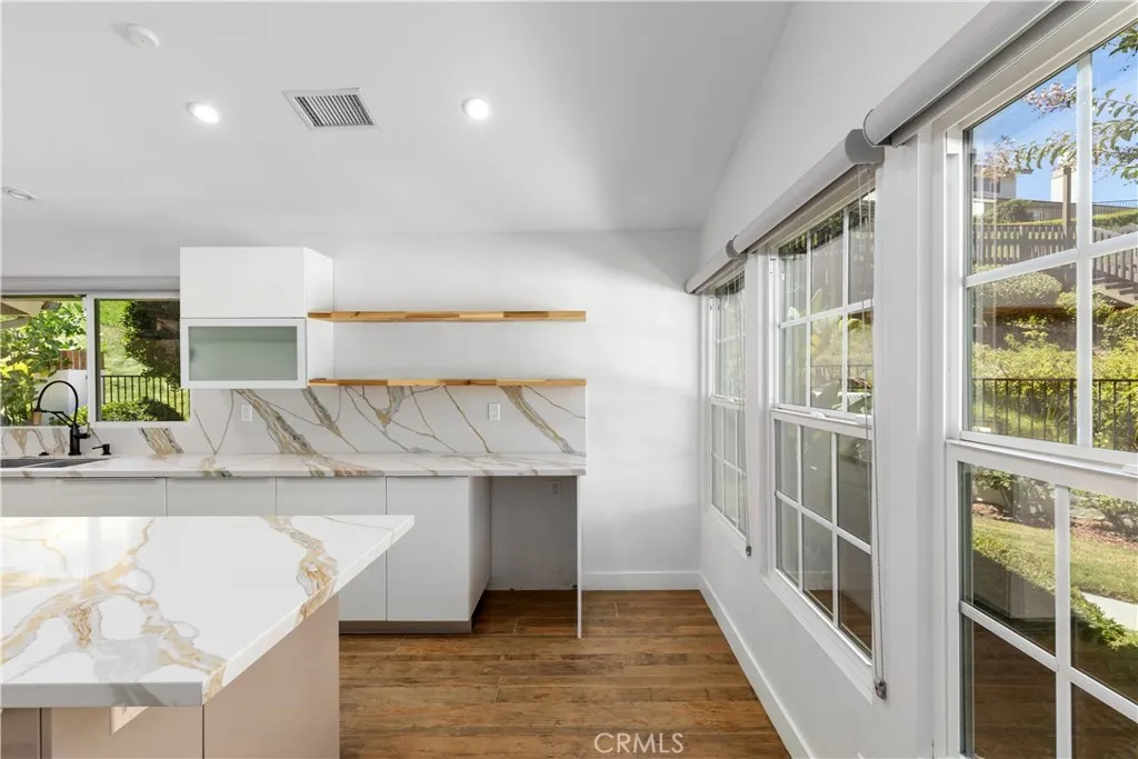 Anaheim, California 92807, United States, 3 Bedrooms Bedrooms, ,3 BathroomsBathrooms,Residential,Active,182049