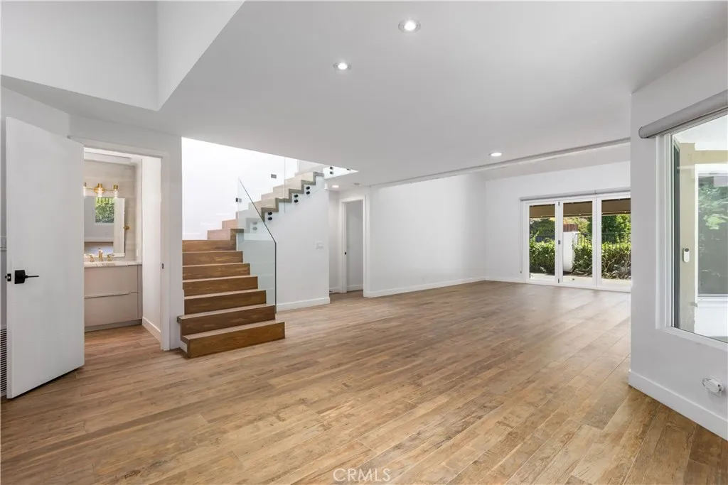 Anaheim, California 92807, United States, 3 Bedrooms Bedrooms, ,3 BathroomsBathrooms,Residential,Active,182049