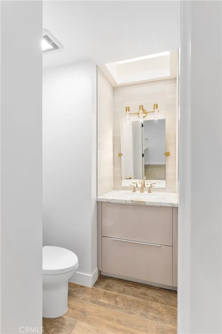 Anaheim, California 92807, United States, 3 Bedrooms Bedrooms, ,3 BathroomsBathrooms,Residential,Active,182049