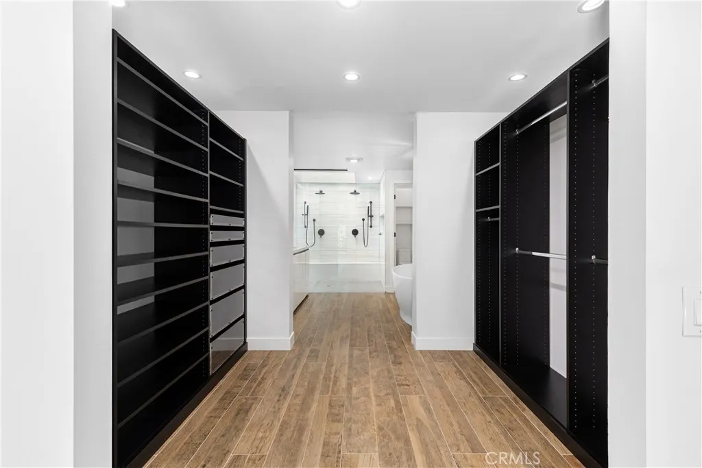 Anaheim, California 92807, United States, 3 Bedrooms Bedrooms, ,3 BathroomsBathrooms,Residential,Active,182049