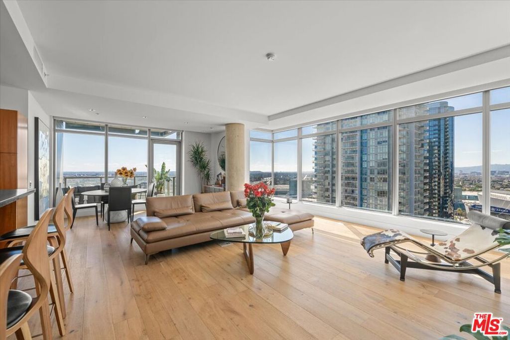 Properties 2 1155 S Grand Avenue 2202