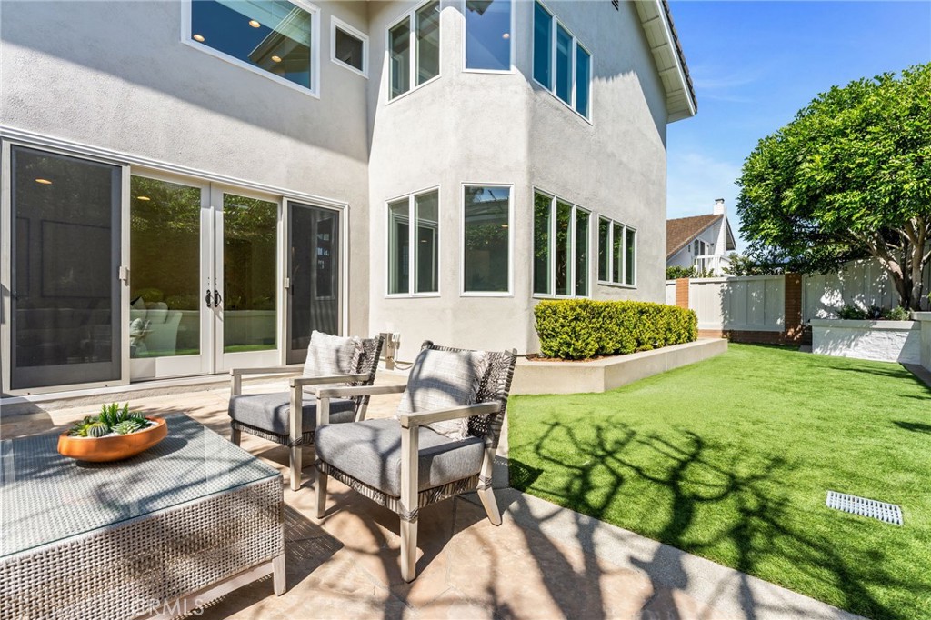 1827 Port Westbourne Place, Newport Beach CA 92660 - Photo 35