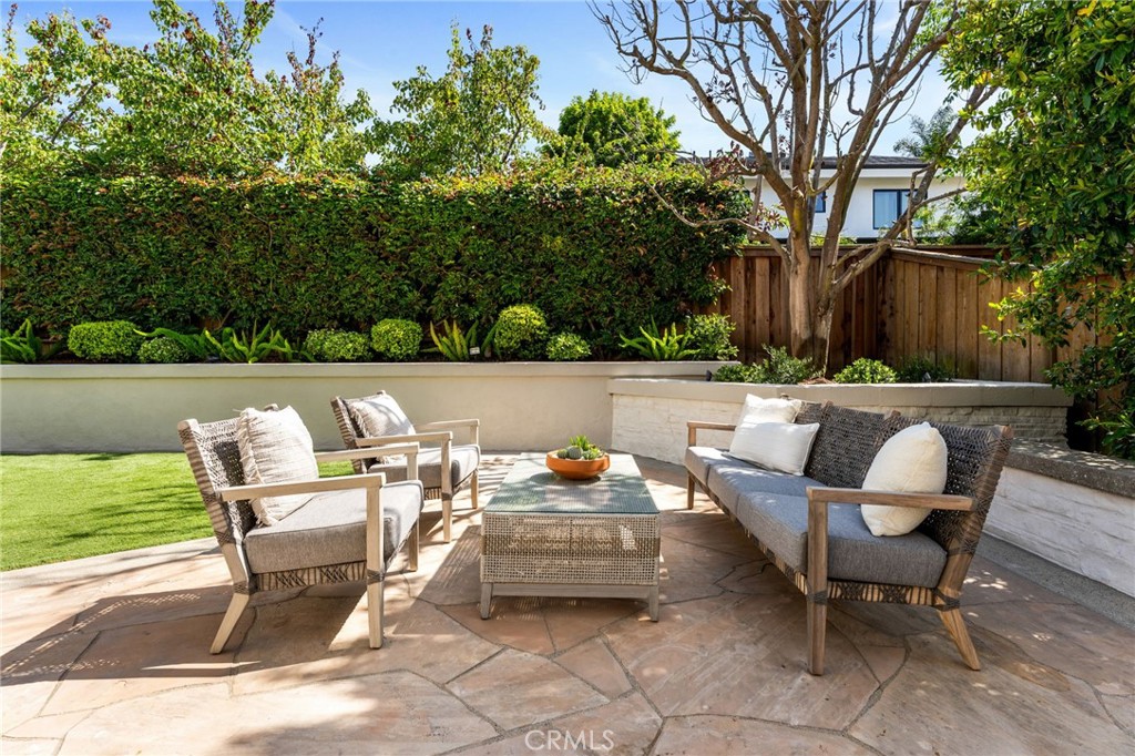 1827 Port Westbourne Place, Newport Beach CA 92660 - Photo 33