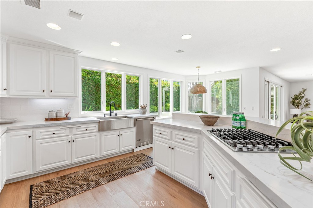 1827 Port Westbourne Place, Newport Beach CA 92660 - Photo 8