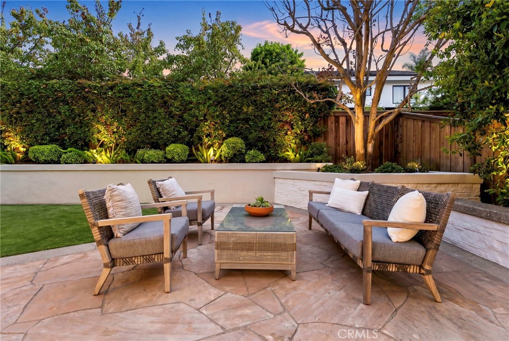 1827 Port Westbourne Place, Newport Beach CA 92660 - Photo 32