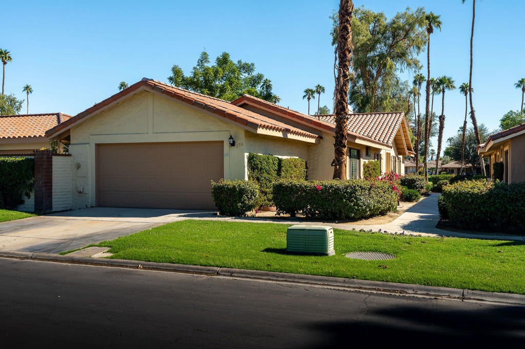Photo of 156 Don Miguel CIR, Palm Desert, CA 92260 (MLS # 219154894DA)