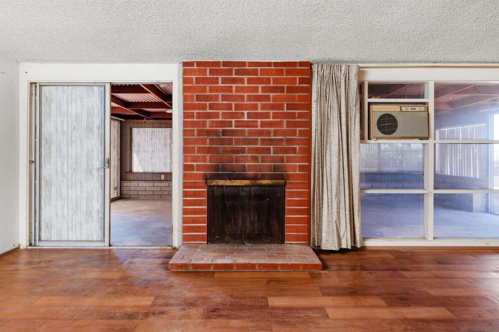 9579 Larrabee Ave.