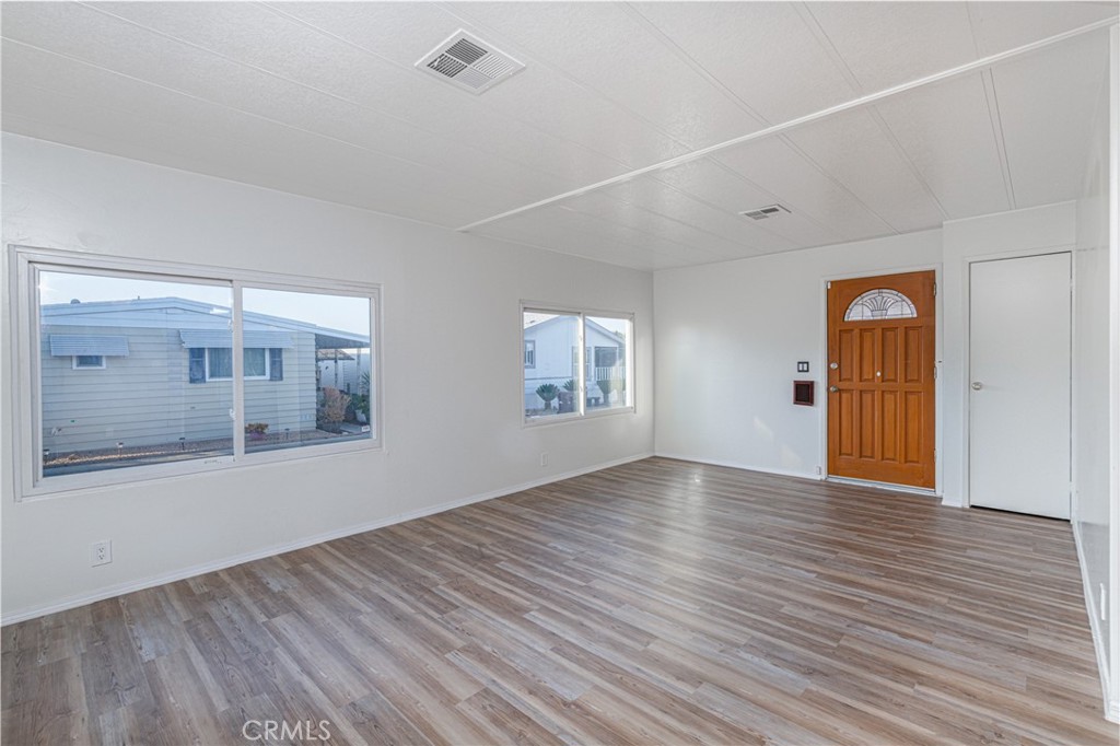 27701 Murrieta Road 23