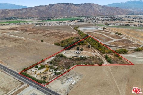 805 N Sanderson Avenue San Jacinto CA 92582