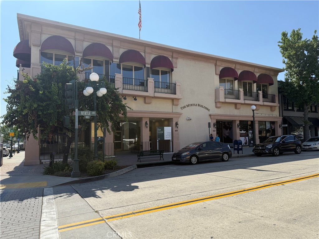 Prime retail/restaurant space located in the heart of Old Town Monrovia at the Northwest corner of Myrtle and Colorado. Formerly a bank branch. Possible to divide to 1,300 SF and 2,791 SF or lease entire 4,091 SF together. The 1,300 SF proposed space is ideal for retail and professional service uses such as clothing stores, real estate, insurance, banking, toy store, etc. The 2,791 SF proposed space is ideal for restaurant use with a corner location. It has a patio area possible to use for outdoor seating with city approval. It has 2 restrooms, kitchen and mostly open floor plan. This building has windows along the front with great natural light, high ceilings, excellent visibility along Myrtle and patio area as bonus space. Here is the breakdown for the availability and pricing:
1,300 SF retail space: $2.25 PSF NNN
2,791 SF restaurant space: $2.25 PSF NNN
Entire 4,091 SF space: $2.00 PSF NNN
NNN Expenses: Estimated $0.41 PSF
Located in Old Town across from Mikomi Sushi and a new Chinese restaurant under construction. It enjoys parking in the Colorado Commons structure directly behind the building as well as ample free street parking.