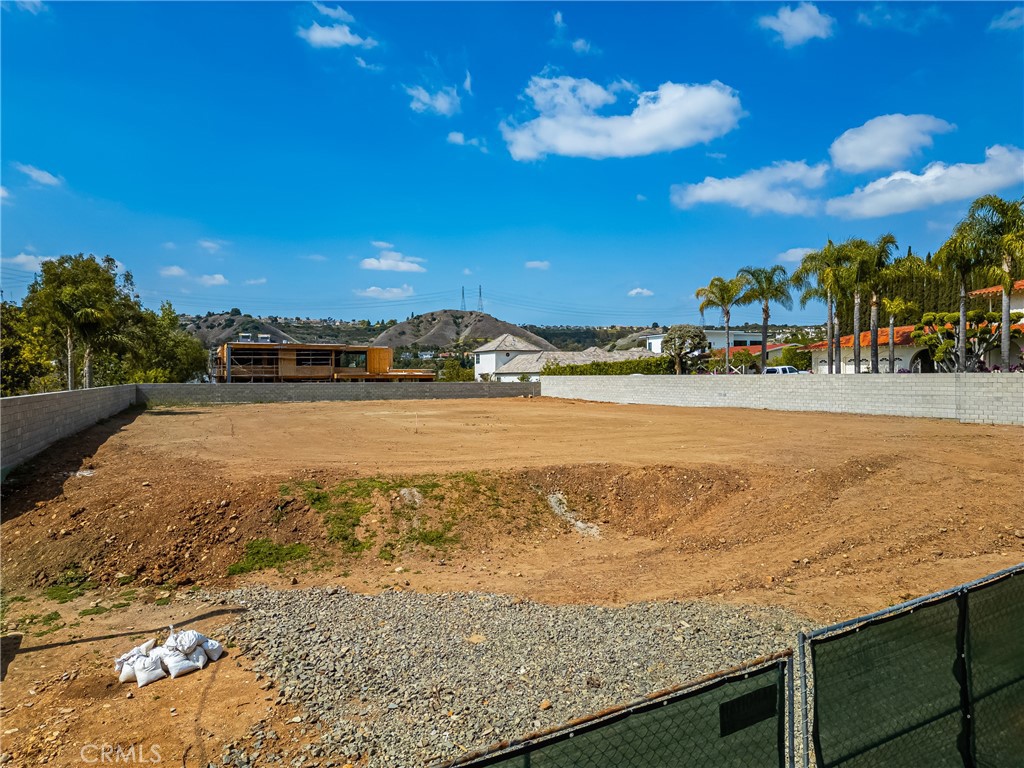 18777 Mesa Drive