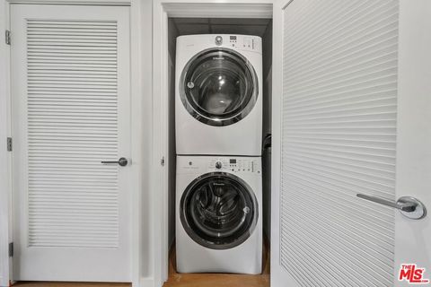Tiny photo for 1705 Ocean Avenue #312, Santa Monica, CA 90401 (MLS # 26836149)